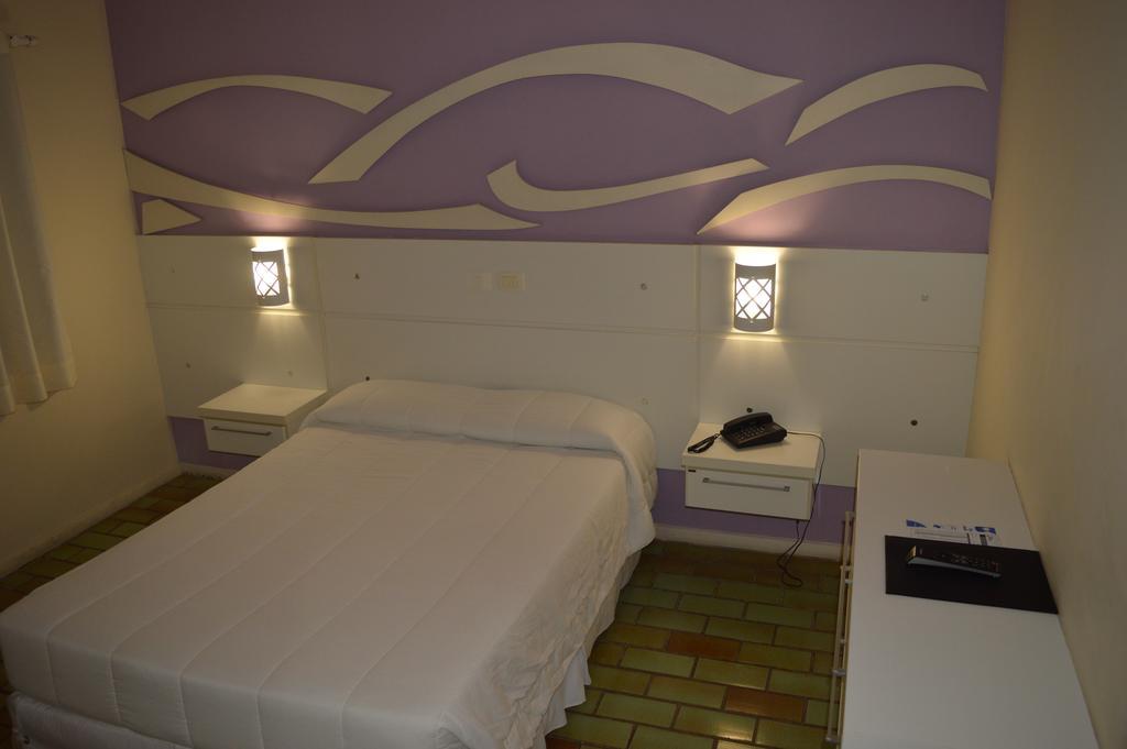 27 Praia Hotel - Frente Mar Бертиога Номер фото